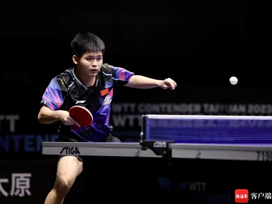 与其家人及 与其家人及