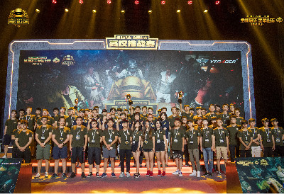 以及教练对 以及教练对