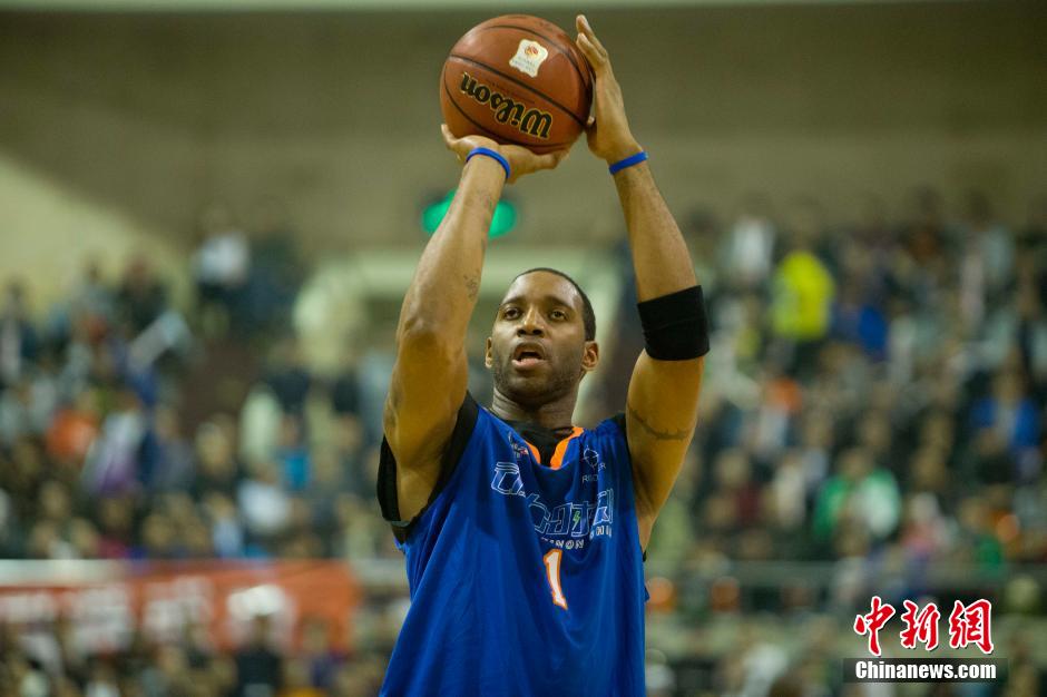 欧洲三冠王 欧洲三冠王